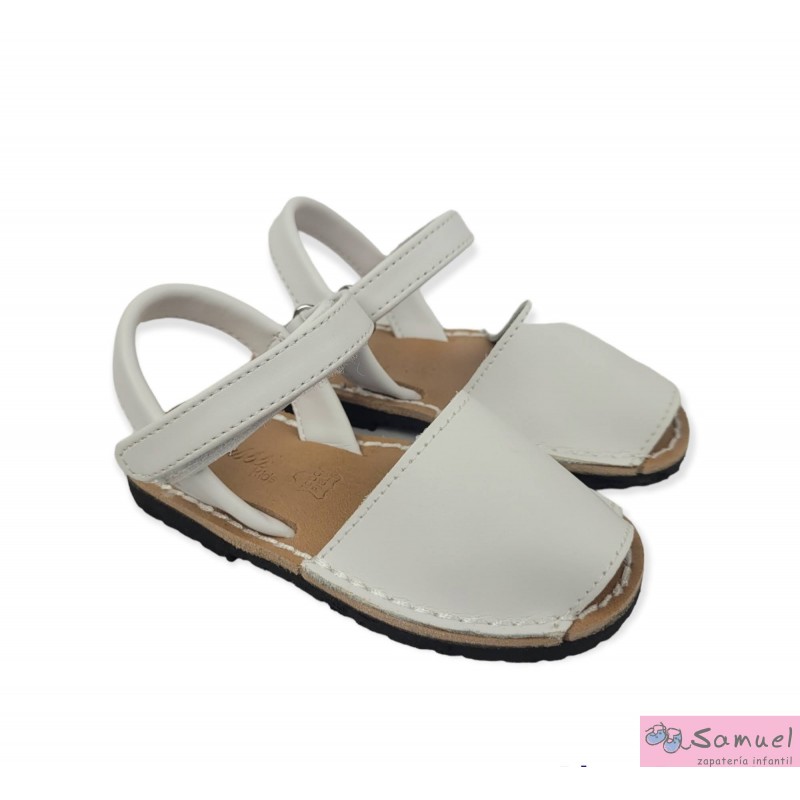 Menorquina Piel Buble B899