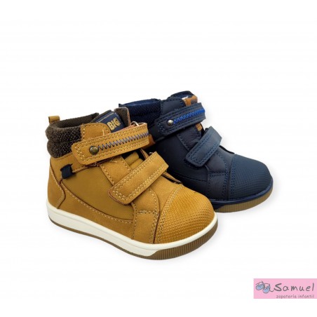 Botin Niño Velcros Mod C815