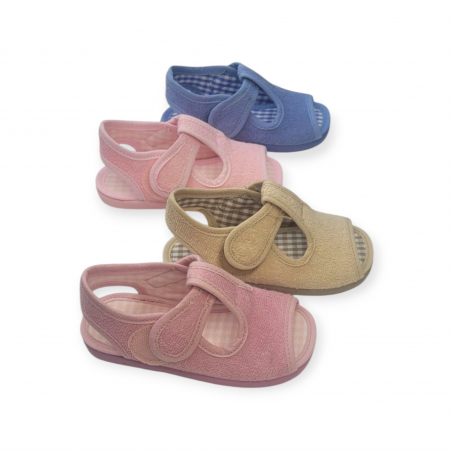Zapatilla Casa Velcro Rizo Mod 555