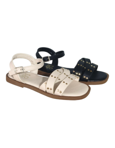 Sandalia tachas C1612